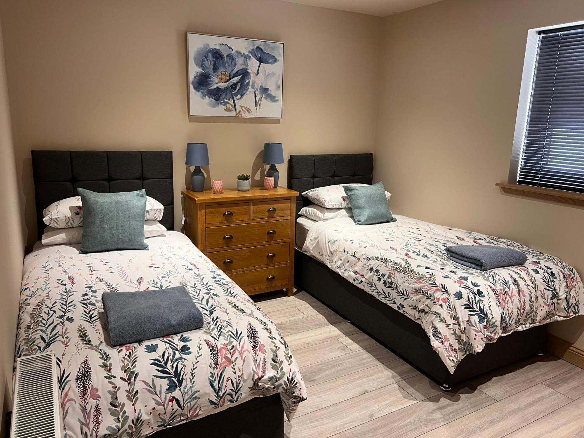 Woodlane Lodge With Private Hottub & Pool Table Dumfries Exteriér fotografie